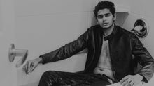 Load image into Gallery viewer, Mishkavi